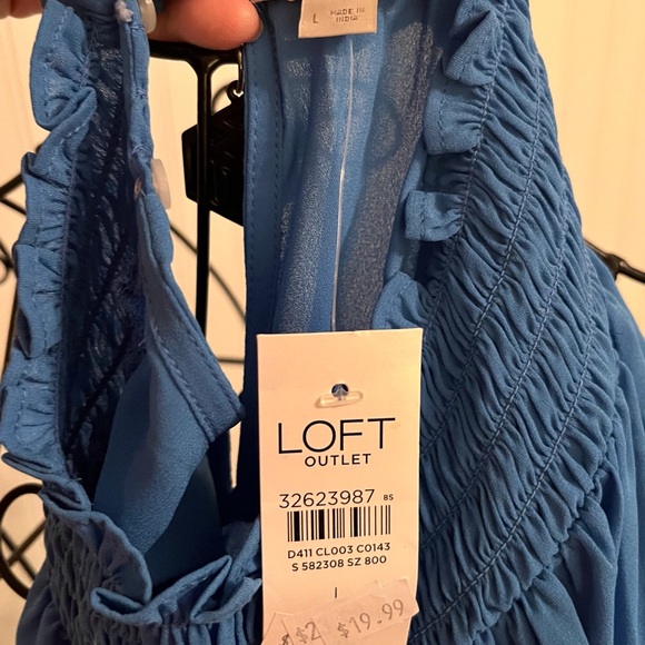 LOFT Blue Blouse - Picture 4 of 4